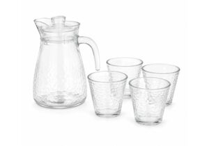 Jarra con vaso de vidrio